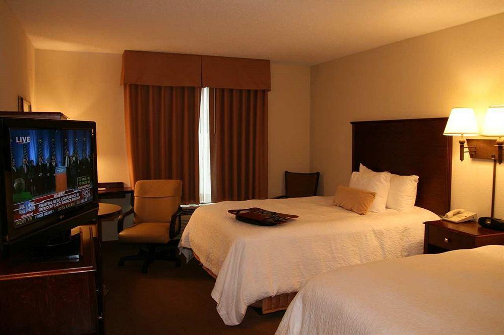 Hampton Inn & Suites Oxford-Anniston Exterior foto