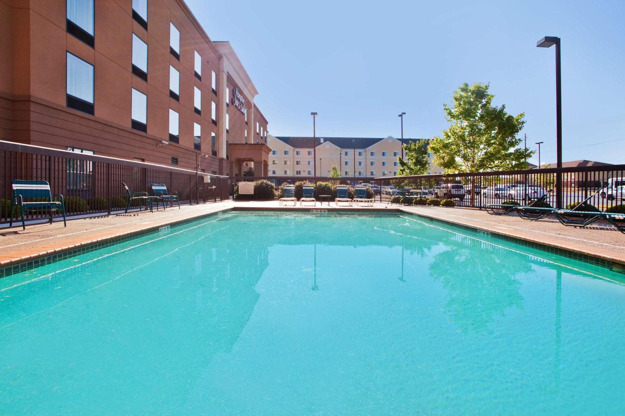 Hampton Inn & Suites Oxford-Anniston Exterior foto